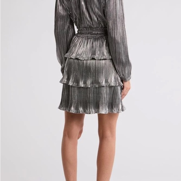 Wishlist Apparel Silver Metallic Fit and Flare Ruffled Dress Med NWOT - Picture 2 of 8